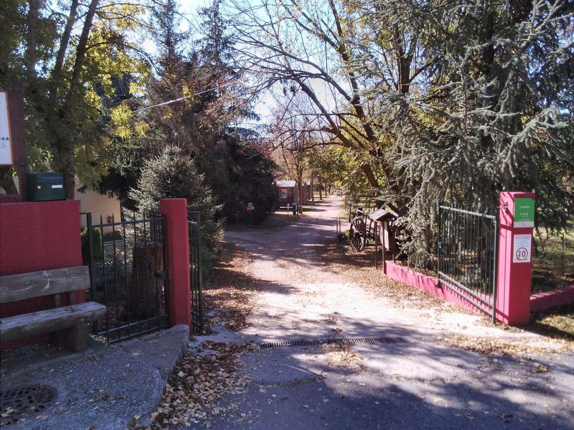 Camping Las Asperas*** Palau-de-Cerdagne Exterior photo